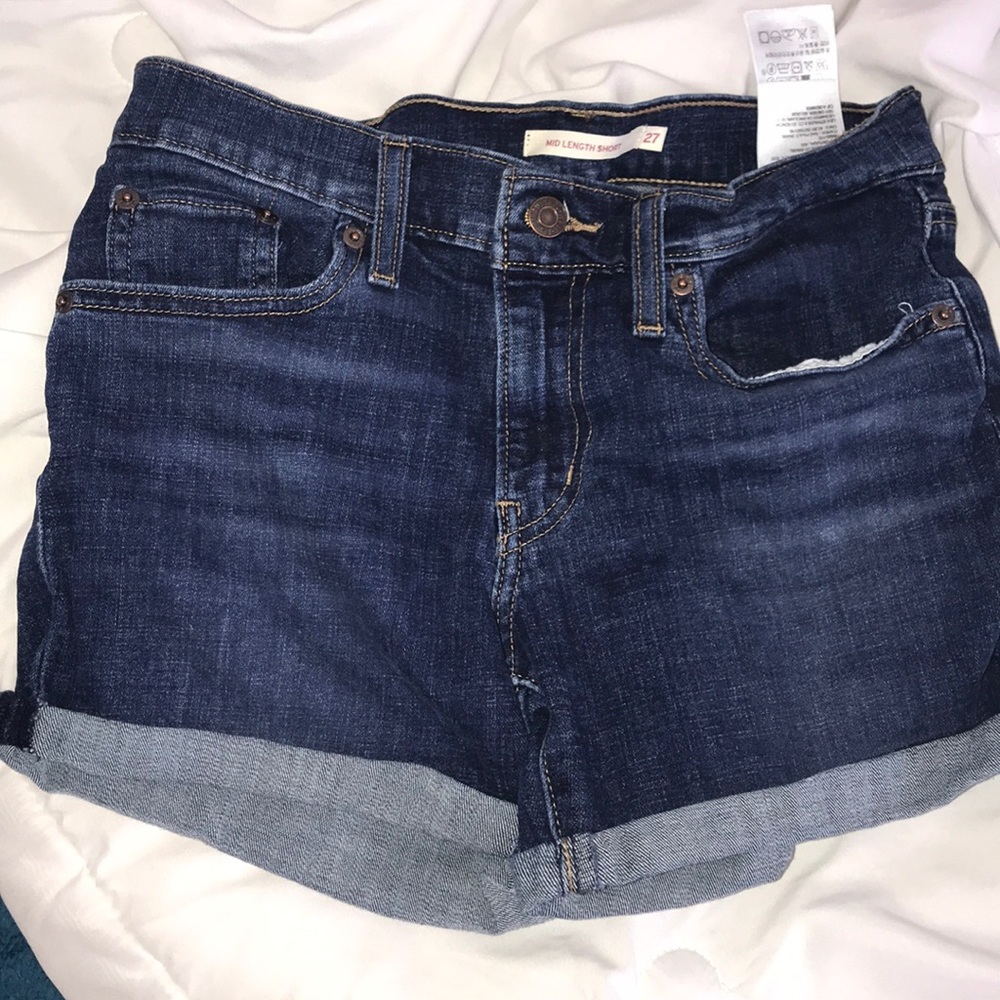 Levi’s shorts
